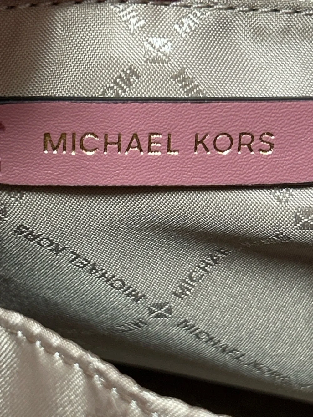 Michael Kors Rose Pink Leather Satchel with Gold-Tone Charm Approx. 12 x 10 x 6 - Picture 6 of 15